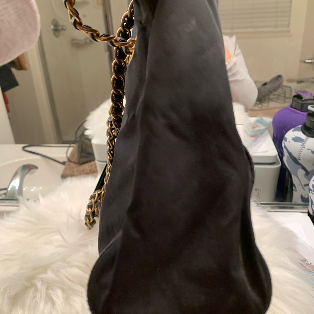 Authentic Prada Chain bag - Picture 10 of 14